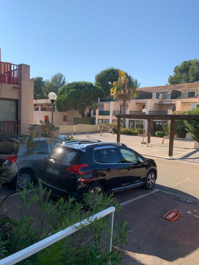 Les Marines De Pierreplane Apartment Bandol Exterior photo